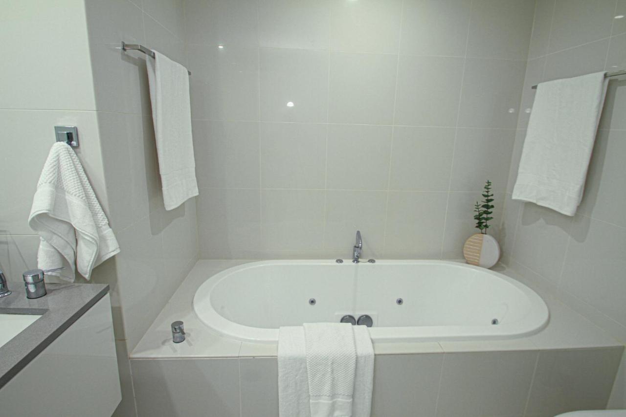 Circle On Cavill Free Parking Apartment Gold Coast Exterior photo